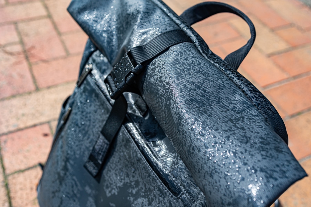 Inateck Rolltop Test der praktische Rucksack Im Langzeittest